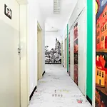 Hostal Benedikt City Center *